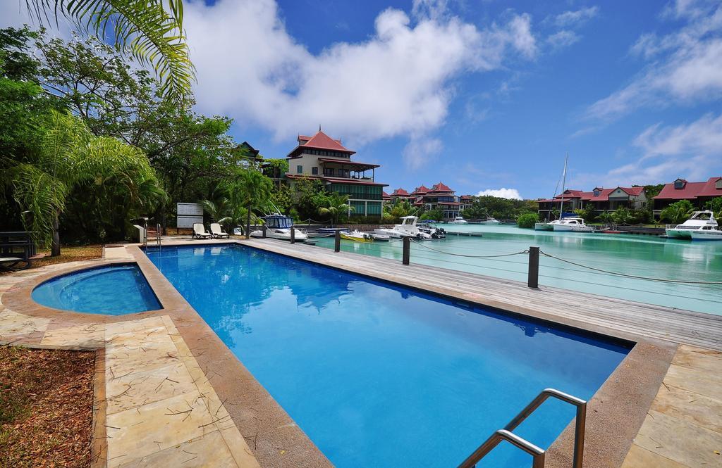 Island, Front, Luxury, 3 Bed Ensuite, Wifi Appartement