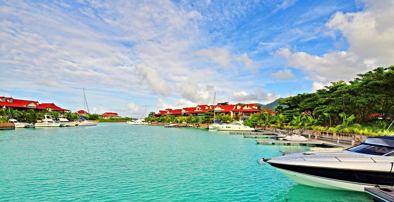 Appartement Island, Front, Luxury, 3 Bed Ensuite, Wifi *
