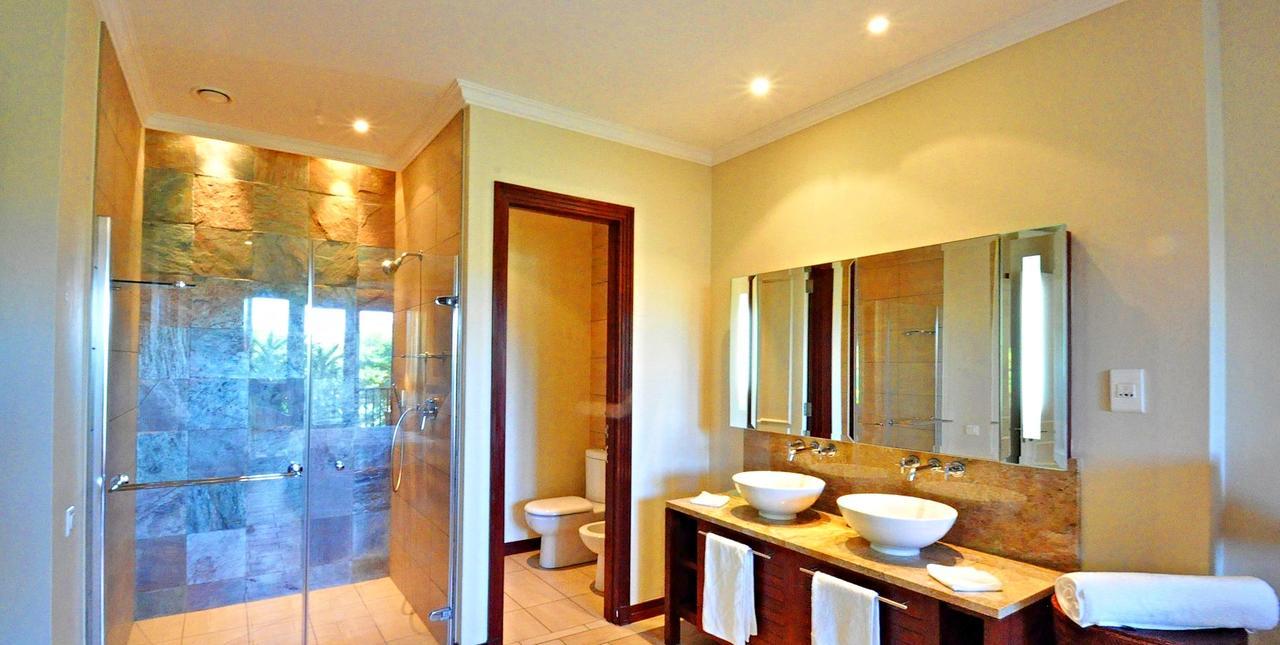 Island, Front, Luxury, 3 Bed Ensuite, Wifi *